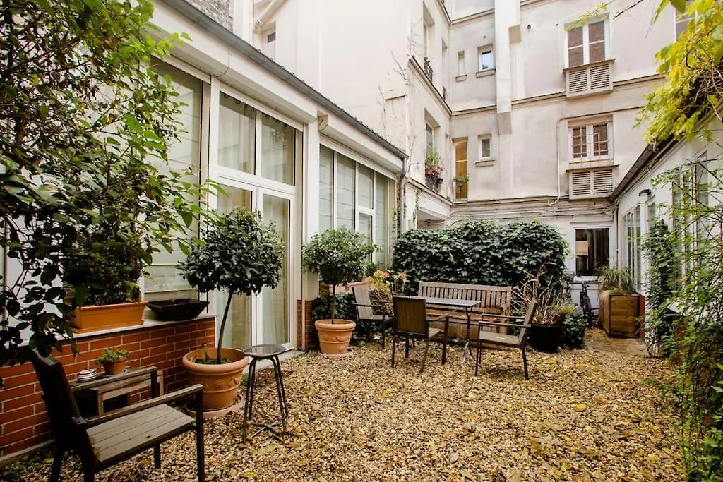 Apartmán Quiet Apartment, Lively Area,Next To Eiffel Tower. Paříž Francie